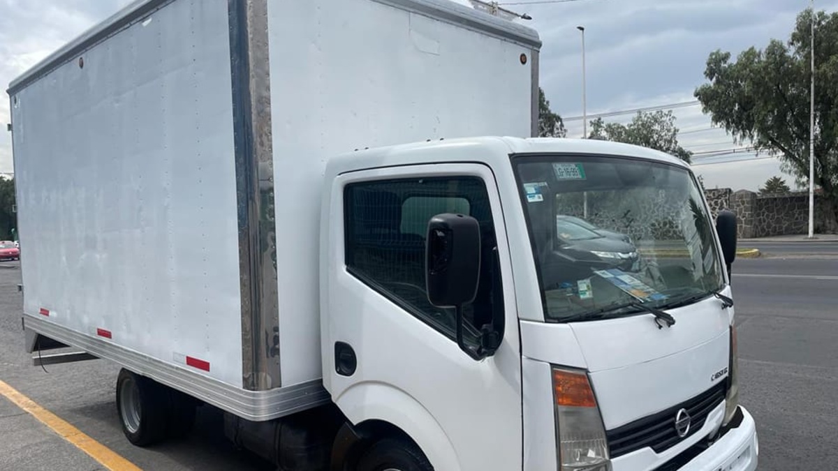 Servicio con Camioneta de 3.5 y 4 Toneladas